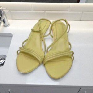 Jaggar Ginger Yellow Sandal Size 37